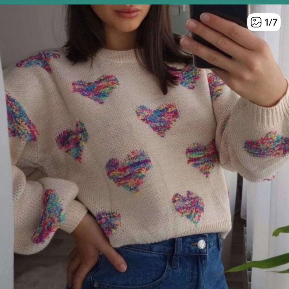 Multicolor Heart Pattern Sweater pre-loved - Picture 3 of 4